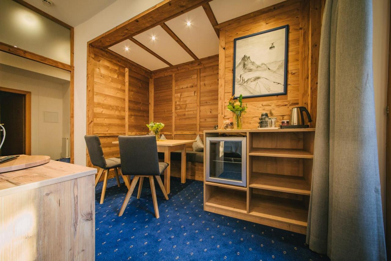 Arlen Lodge Hotel Inkl Premium Karte Im Sommer Sankt Anton am Arlberg Kültér fotó