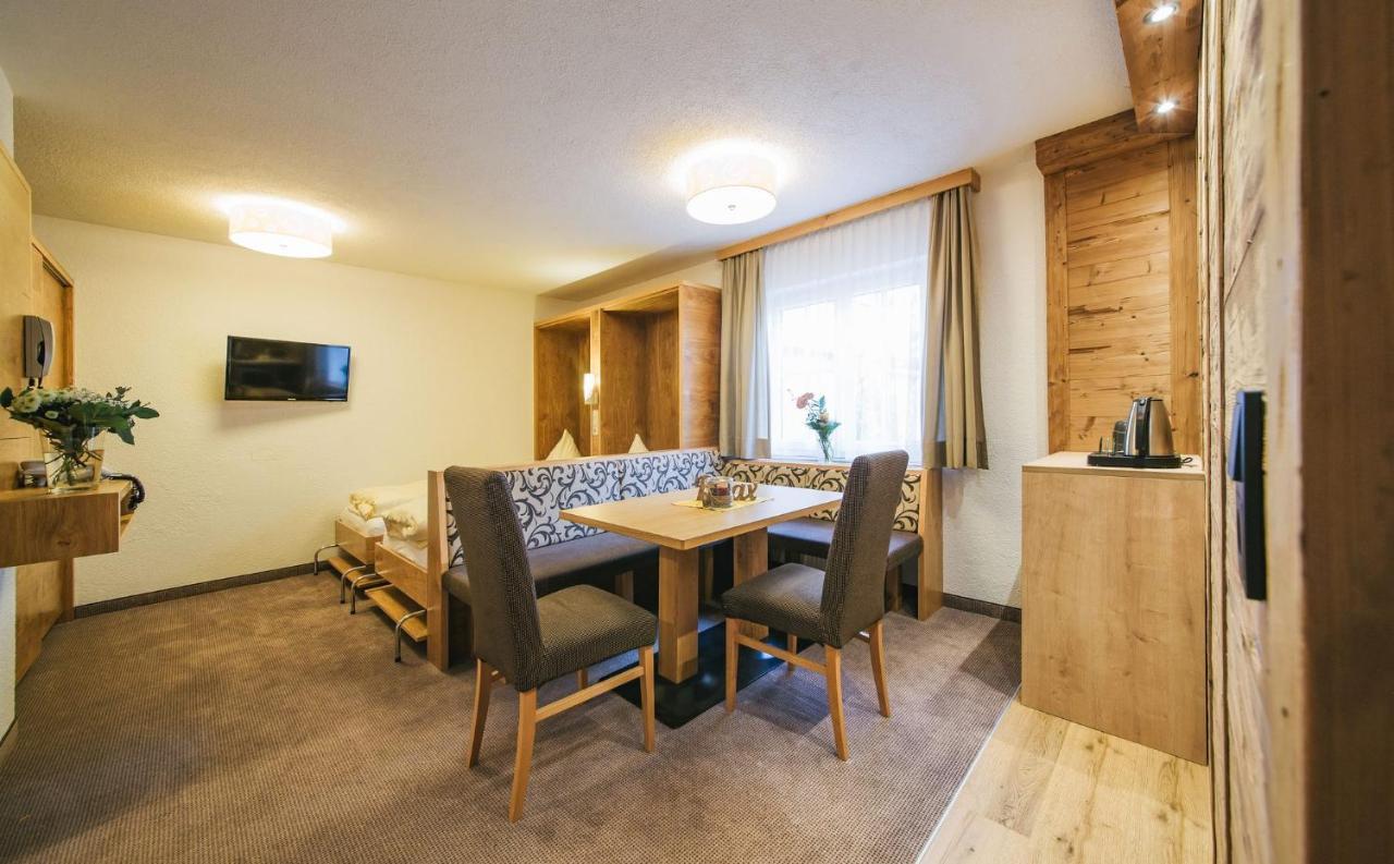 Arlen Lodge Hotel Inkl Premium Karte Im Sommer Sankt Anton am Arlberg Kültér fotó