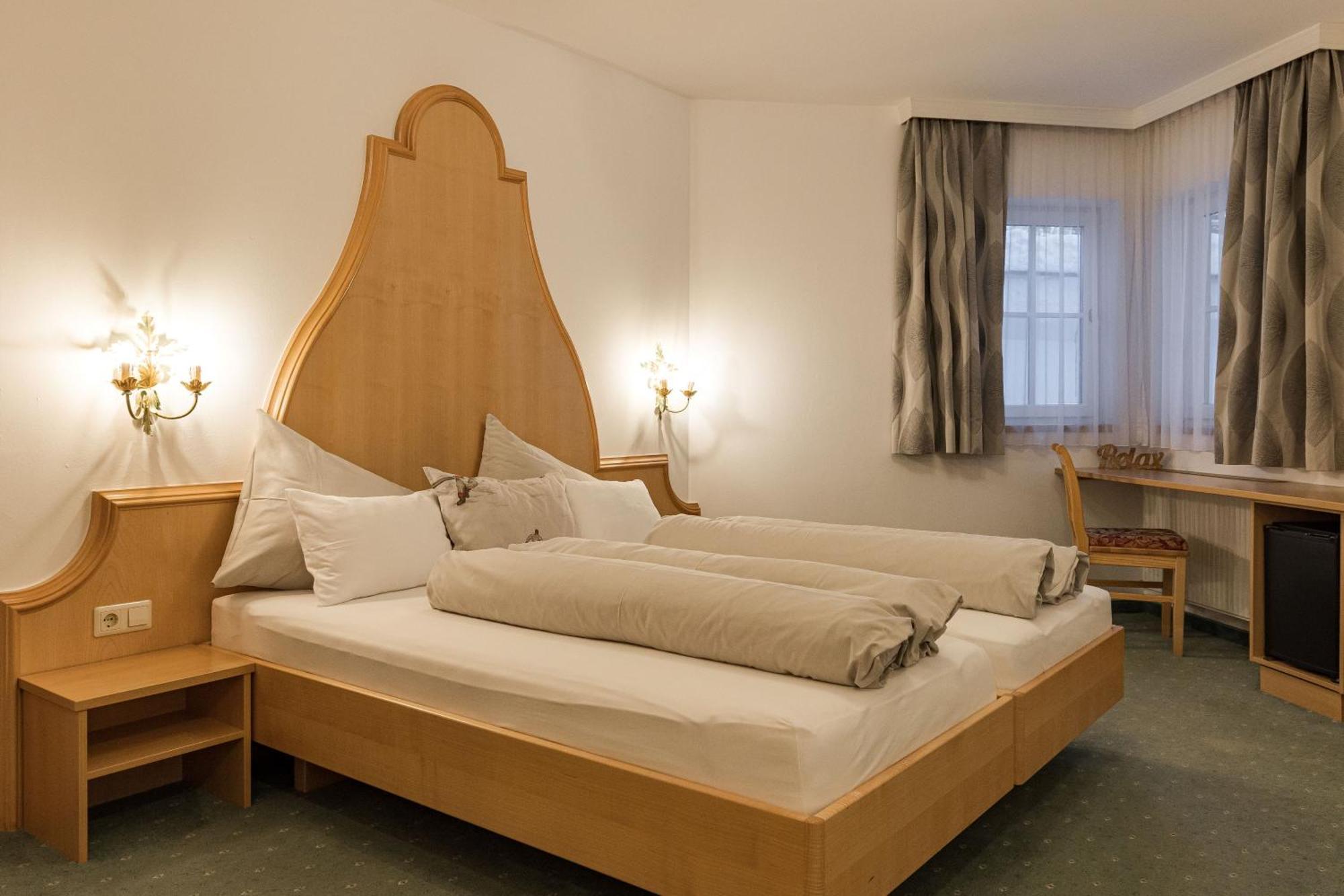 Arlen Lodge Hotel Inkl Premium Karte Im Sommer Sankt Anton am Arlberg Kültér fotó