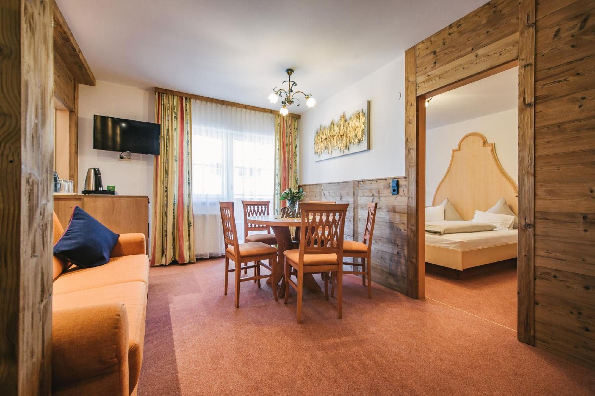 Arlen Lodge Hotel Inkl Premium Karte Im Sommer Sankt Anton am Arlberg Kültér fotó