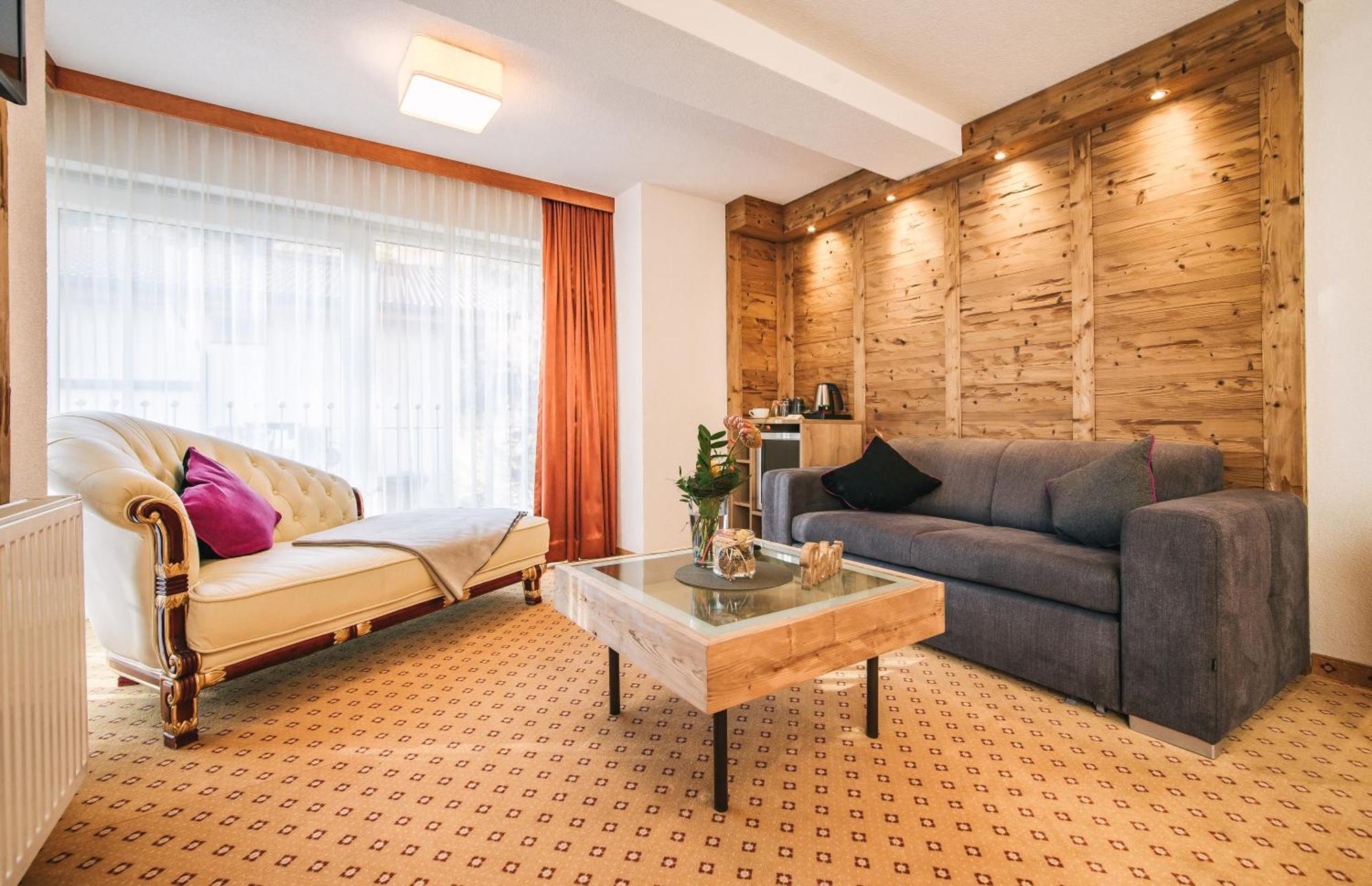 Arlen Lodge Hotel Inkl Premium Karte Im Sommer Sankt Anton am Arlberg Kültér fotó